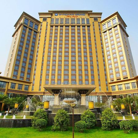 Wyndham Grand Plaza Royale Palace Csengtu Kültér fotó