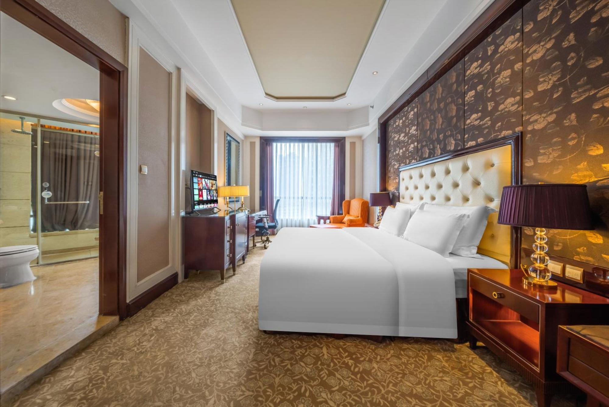 Wyndham Grand Plaza Royale Palace Csengtu Kültér fotó