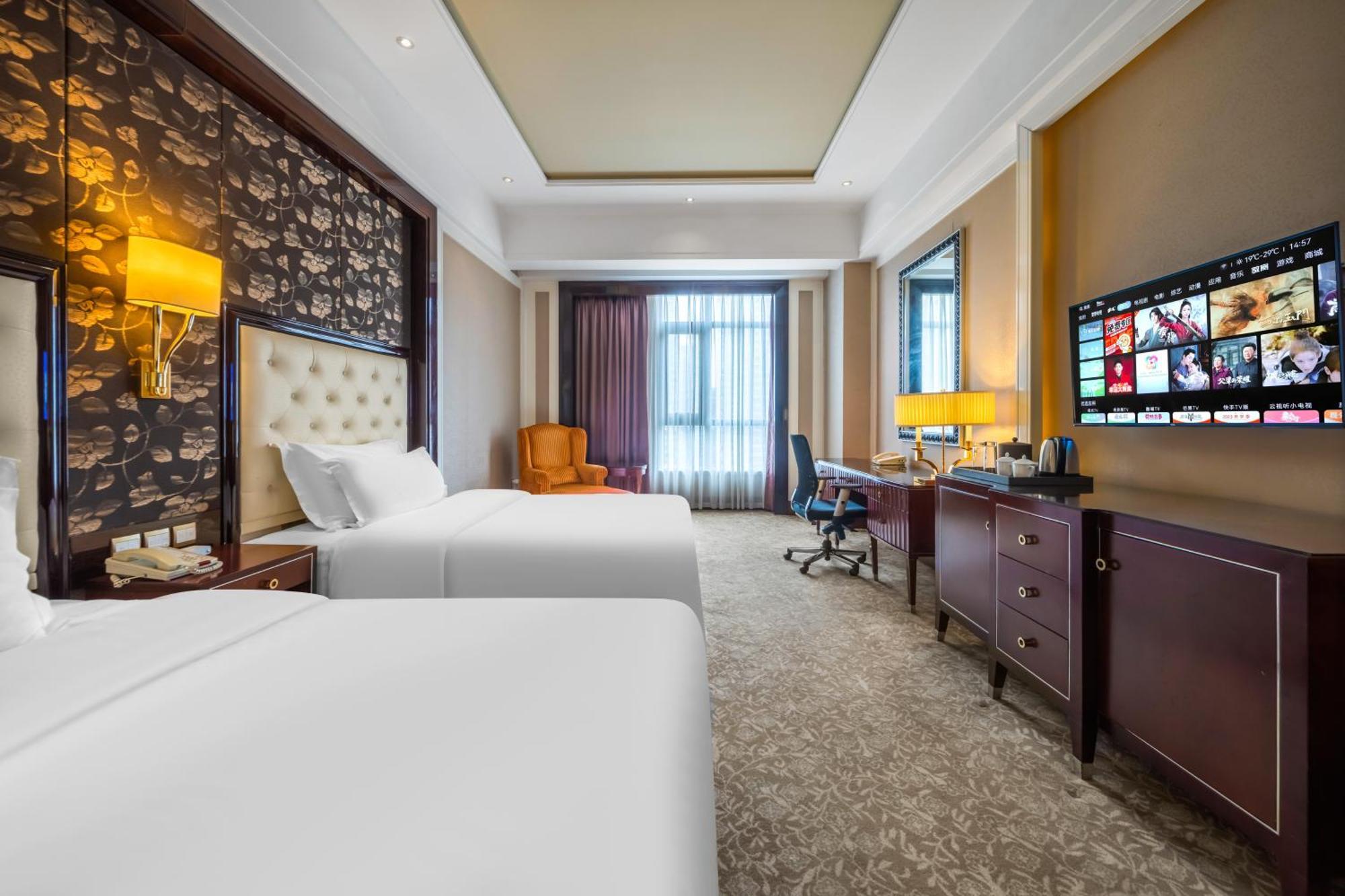 Wyndham Grand Plaza Royale Palace Csengtu Kültér fotó