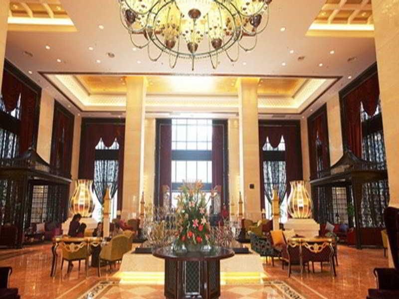 Wyndham Grand Plaza Royale Palace Csengtu Beltér fotó