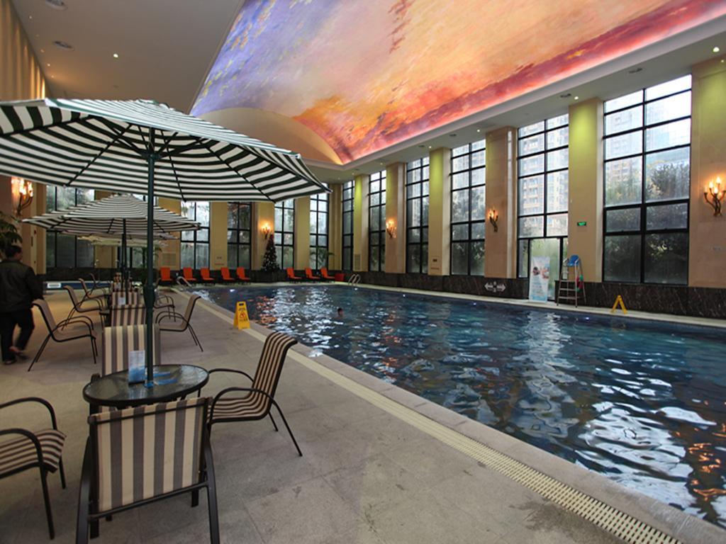 Wyndham Grand Plaza Royale Palace Csengtu Kültér fotó
