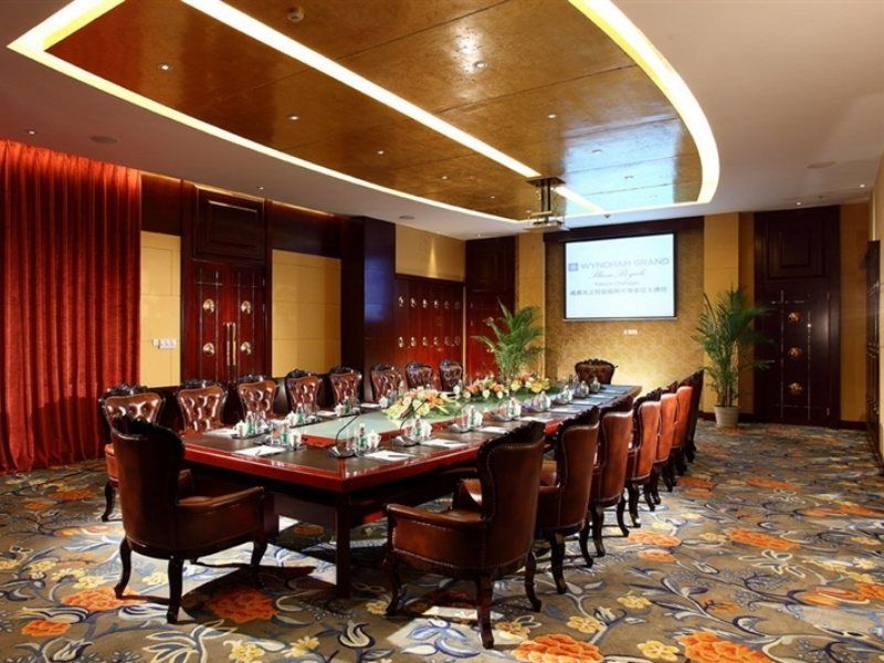 Wyndham Grand Plaza Royale Palace Csengtu Kültér fotó