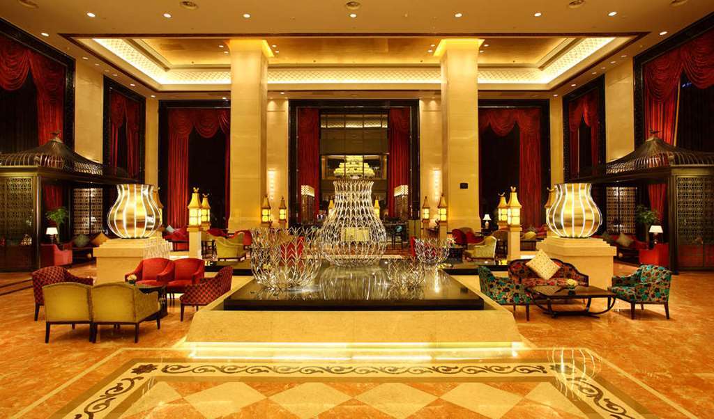 Wyndham Grand Plaza Royale Palace Csengtu Beltér fotó